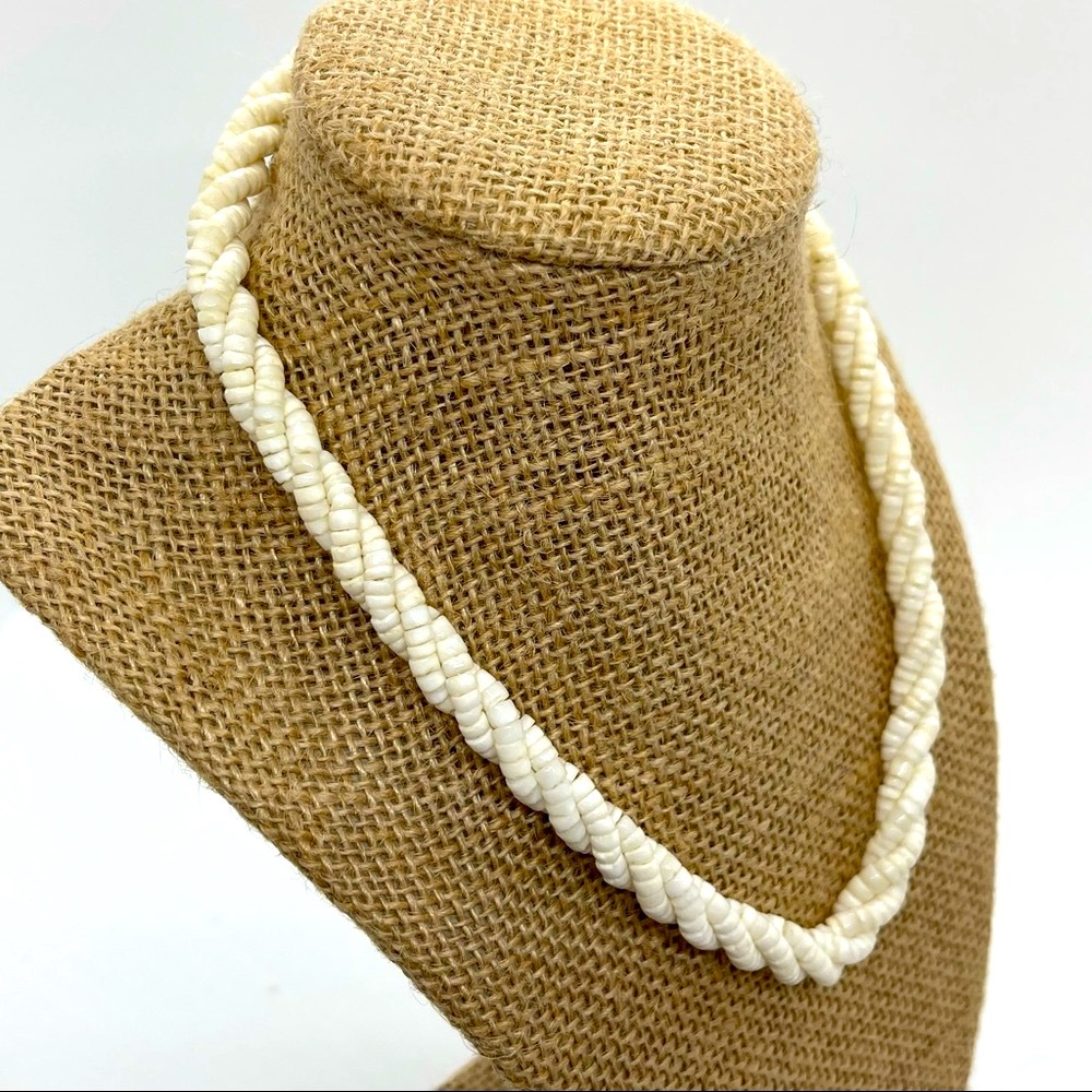 Vintage Beaded Twist White Necklace